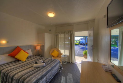 Bermagui Motor Inn - Seniors Australia 2