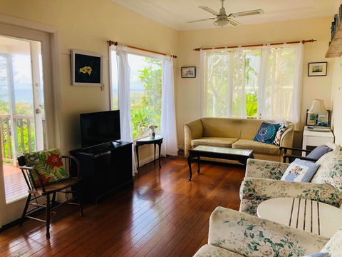BOSCOBEL COTTAGE - MAGICAL BEACH & RIVER VIEWS - KINGSCLIFF - Seniors Australia 3