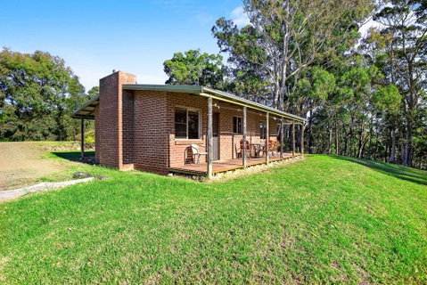 Braeside Cabin One - Pinkwood - Seniors Australia 0