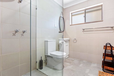 Braeside Cabin One - Pinkwood - Seniors Australia 1