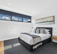 Brand new beachside studio apartment - Seniors Australia