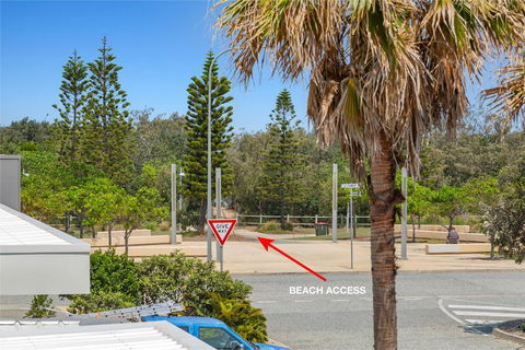 BRAND NEW OCEAN AVENUE TOWNHOUSE - Seniors Australia 2