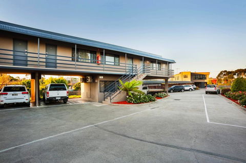 Best Western Mahoneys Motor Inn - Seniors Australia 2