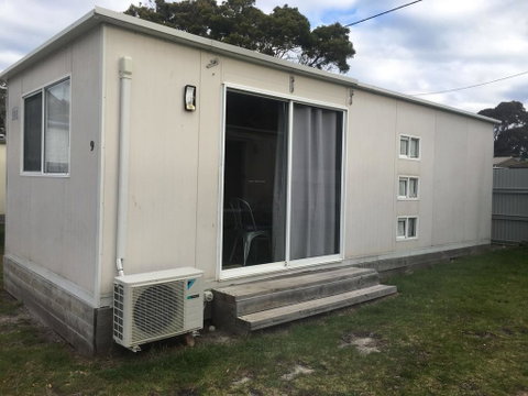 Bicheno Caravan Park & Take Away Foods - Seniors Australia 0