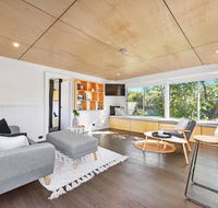BUNGALOW BEAUTY - Hosted by L'Abode Accommodation - Seniors Australia