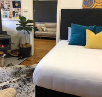 BungalowTenterfield - Modern Vintage Luxury - Seniors Australia