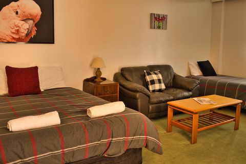 Cape Jervis Accommodation & Caravan Park - Seniors Australia 2