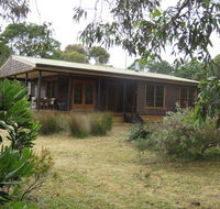 Cedar Cottage Nelson-2 Acre Retreat - Seniors Australia