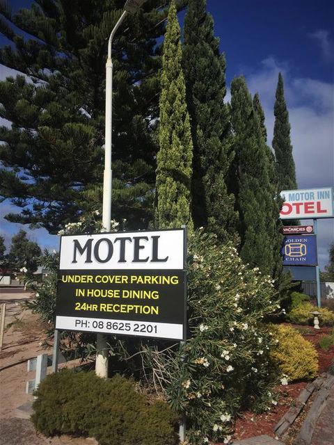 Ceduna Motor Inn - Seniors Australia 3