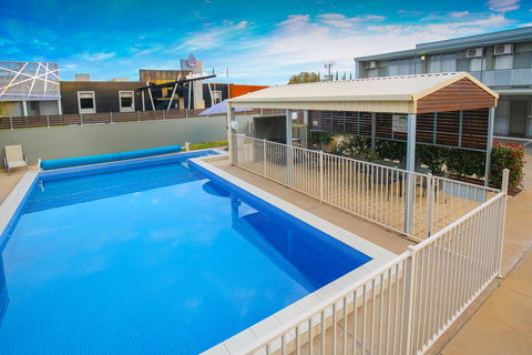 Central Motel Mildura - Seniors Australia 1