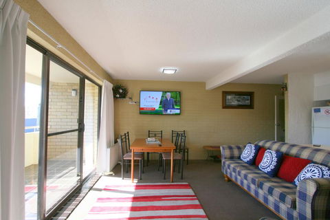 Central Park 10/1 Snowy River Avenue - Seniors Australia 1