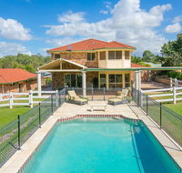 Charming Brisbane Acreage Pool - Seniors Australia