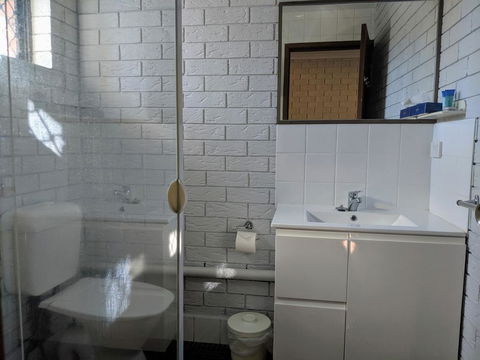 City Lights Motel - Seniors Australia 3