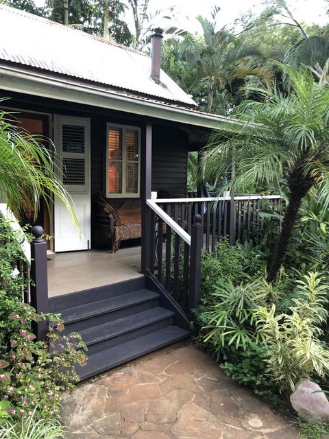 Coco's Cottage In The Byron Bay Hinterland - Seniors Australia 3