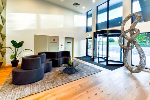 Cosy Boutique One BED Apt - Seniors Australia 0