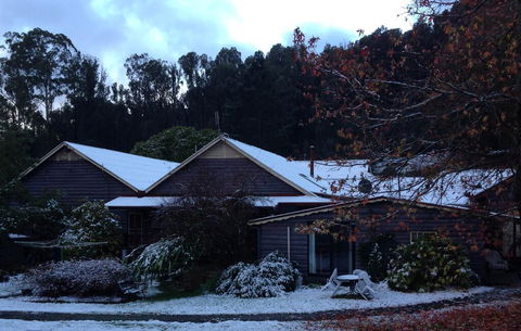 Crossways Country Inn - Seniors Australia 3