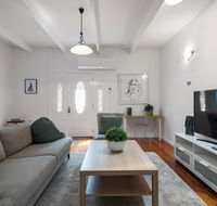 Cute and Relaxed Holiday Home - Close to Beach - Seniors Australia