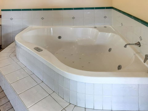 Dalby Homestead Motel - Seniors Australia 3