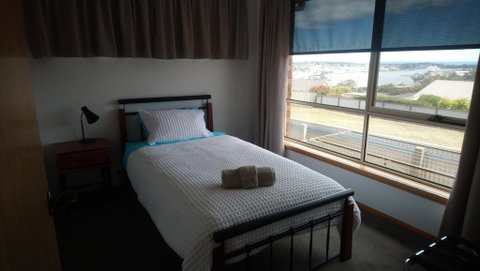 DevonPORT VIEWS!!! - Seniors Australia 2