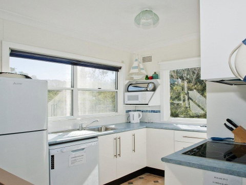 Eden On The Beach - Beachside Getaway - Seniors Australia 2