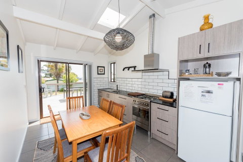 Elanora - Seniors Australia 3