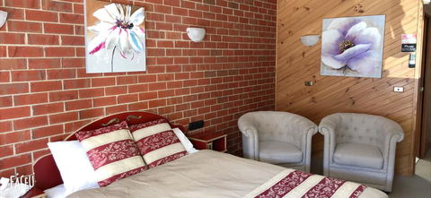 Elms Motor Inn - Seniors Australia 1