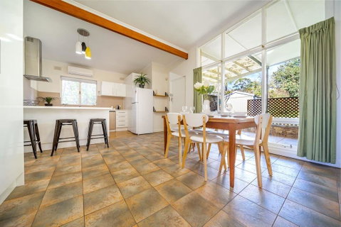 Evergreen On Franklin-Family Friendly - Wifi - Unique - Seniors Australia 1