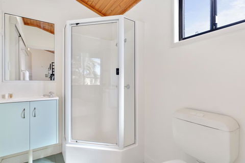 Fisherman's Beach Holiday Park - Seniors Australia 3