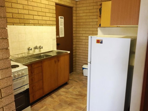 Flat 1-3 Bay Lane - Seniors Australia 1