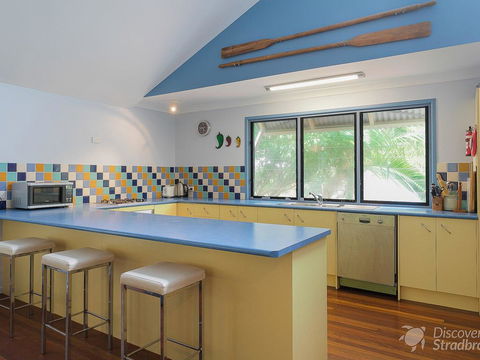 Flipper Beach House - Seniors Australia 3