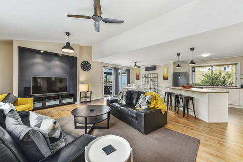 Glen River House - Seniors Australia 2