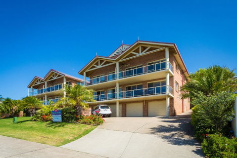 Grand Pacific 1 Unit 1 - Seniors Australia 2