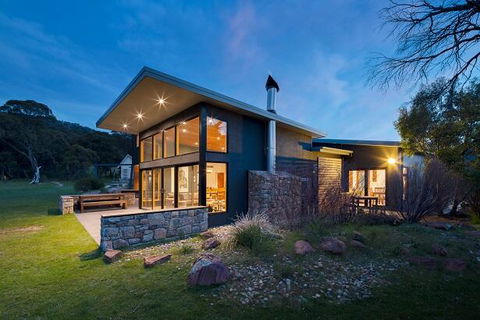 Grey Mare Chalet - Seniors Australia 0