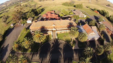 Hermitage Hill Country Retreat - Seniors Australia 2