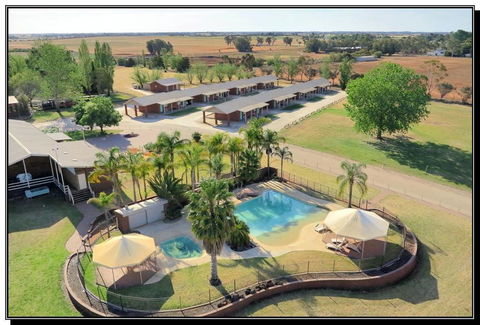 Hilltop Resort - Seniors Australia 0