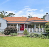 Hillview Cottage - classic country comfort and charm - Seniors Australia