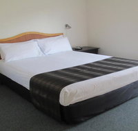 Jadon Place Holiday Apartments - Seniors Australia