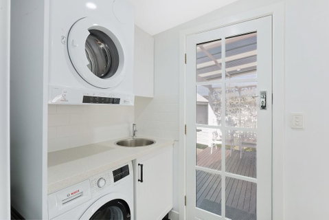Kesla Beach House - Seniors Australia 2