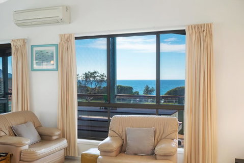 Kianga Parade Beach House - Seniors Australia 2