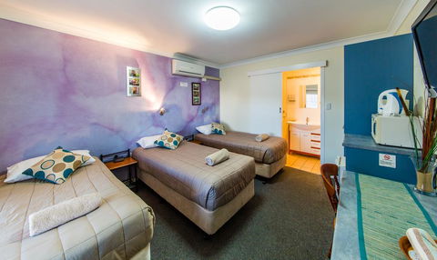 Kingaroy Country Motel - Seniors Australia 0