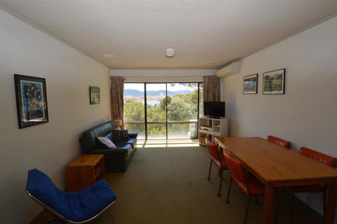Kirwan Apartments 10 - Seniors Australia 0