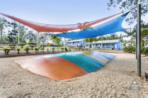 Lake Tinaroo Holiday Park - Seniors Australia 2