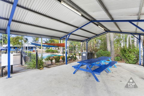 Lake Tinaroo Holiday Park - Seniors Australia 3