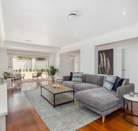 Luxury Family-size Home in Smart Beachside Suburb - Seniors Australia