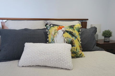 Luxury Homestay BNB In Rochedale - Seniors Australia 3