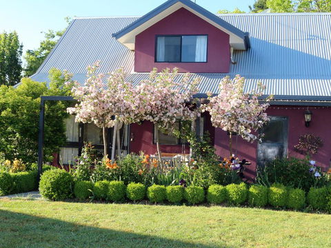 Magenta Cottage - Seniors Australia 0