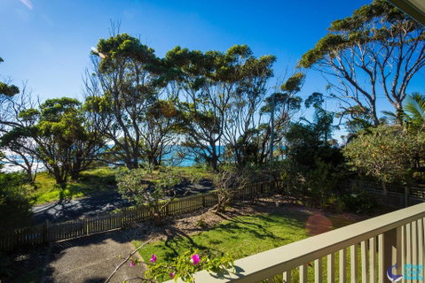 Magical Mystery Bay Road - Seniors Australia 0