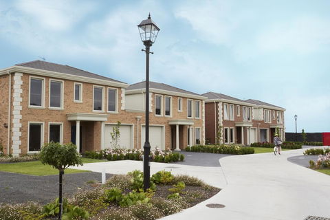 Mansi On Raymond - Seniors Australia 0