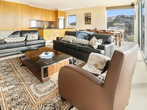 MarkII 4 West - Seniors Australia 3