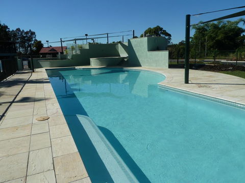 McNevins Logan Park Motel - Seniors Australia 0